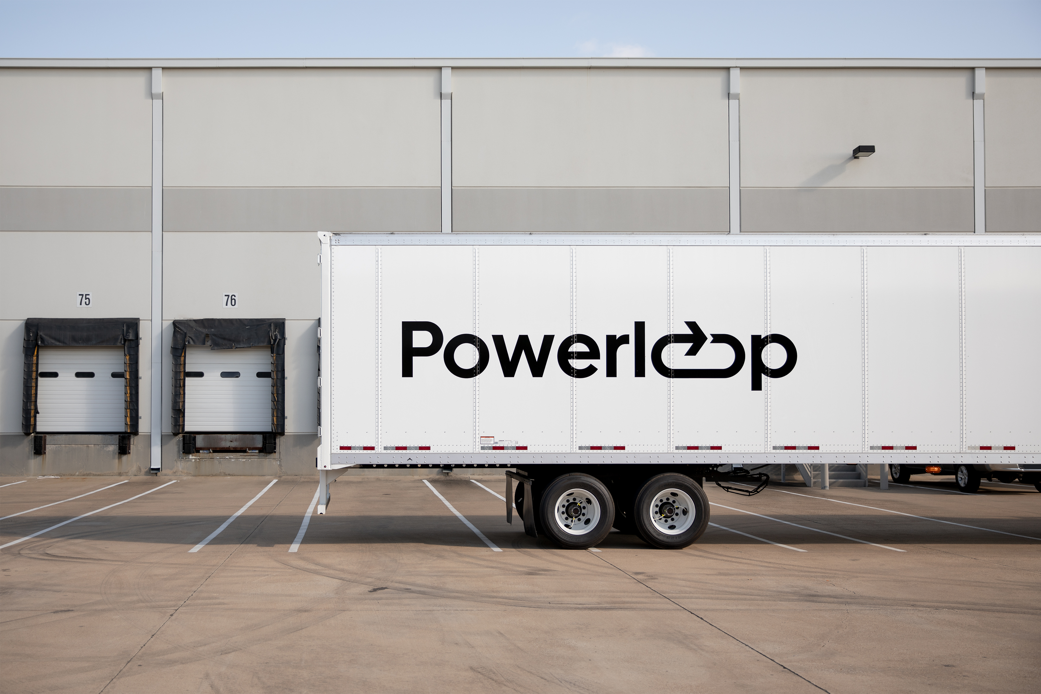 Uber Freight adopta un enfoque innovador para la entrega y el enganche con  Powerloop