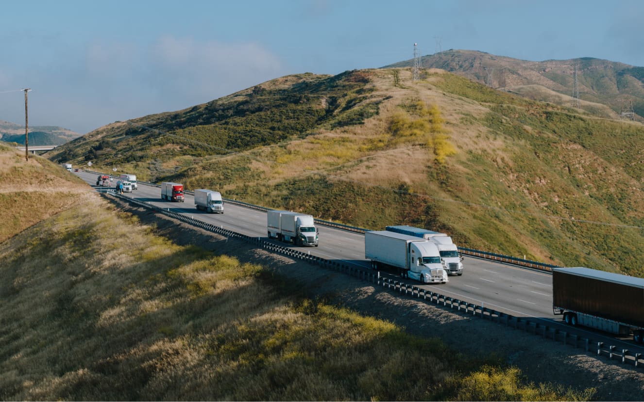 Débloquer l’IA physique grâce aux camions autopilotés, transporter les marchandises du monde entier grâce à une logistique intelligente